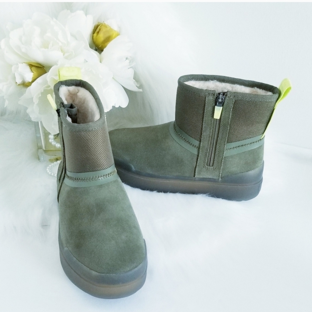 UGG Classic Tech Mini Boots Burnt Olive / Green Waterproof Winter Boots NWT